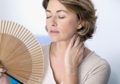kobieta w okresie menopauzy