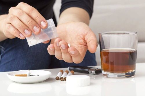 Drink, papierosy i tabletki zwiększenie masy mięśniowej