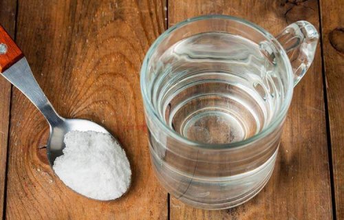 Naturalne sposoby leczenia grzybicy woda i sól
