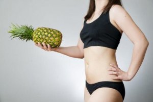 Kuracje ananasowe - sposoby na oczyszczenie