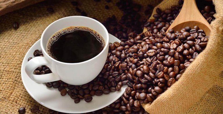Kawa - jakie są zalety i wady jej picia?