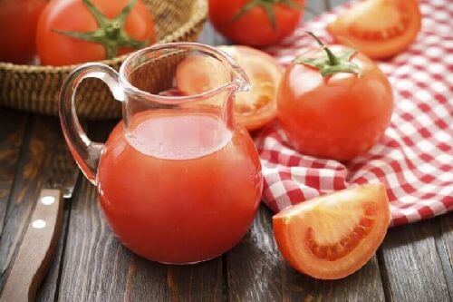 Pomidory sok pomidorowy zdrowa dieta