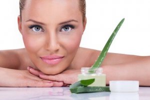 Żel z aloesu - 5 wspaniałych korzyści dla Twojej skóry