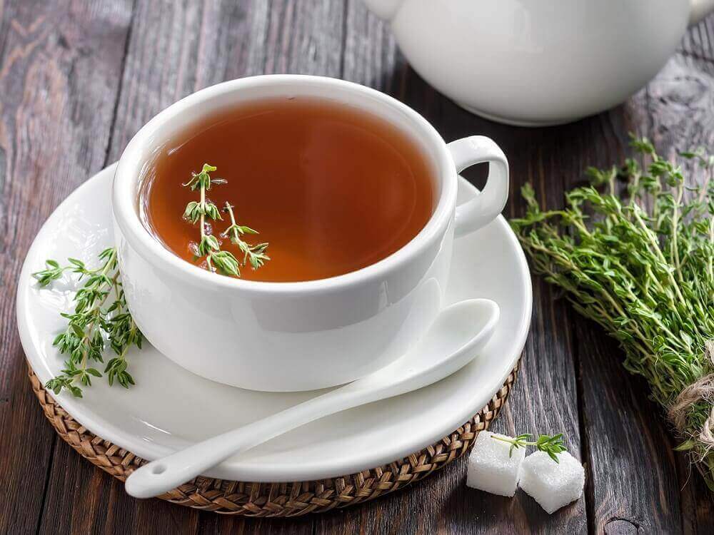 Afonia: herbata z tymiankiem.