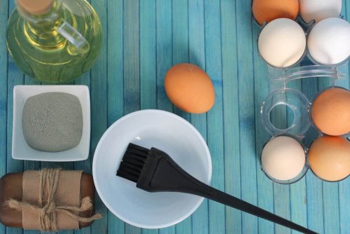 Maseczki z jajka – 3 sposoby na zdrowe włosy