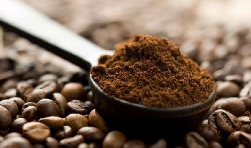 Kawa, a właściwie produkty z kofeiną to również jedzenie powodujące zaparcia
