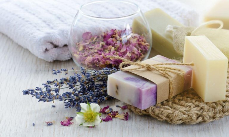 Naturalne mydło – 3 proste i szybkie receptury