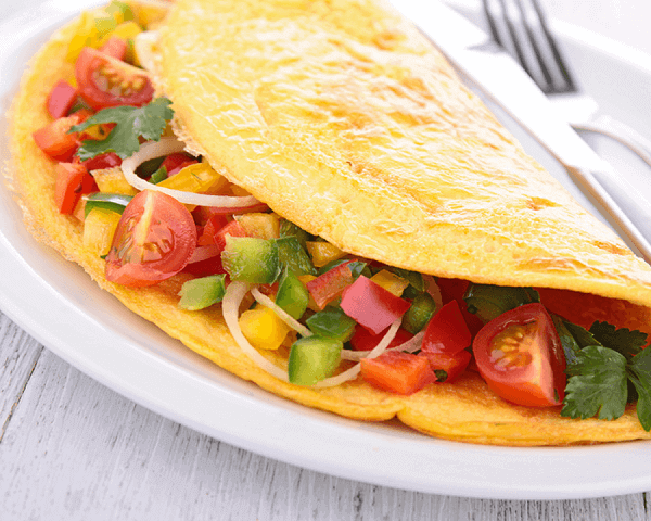 Omlet z warzywami – prosty przepis na śniadanie Omlet z warzywami – prosty przepis na śniadanie