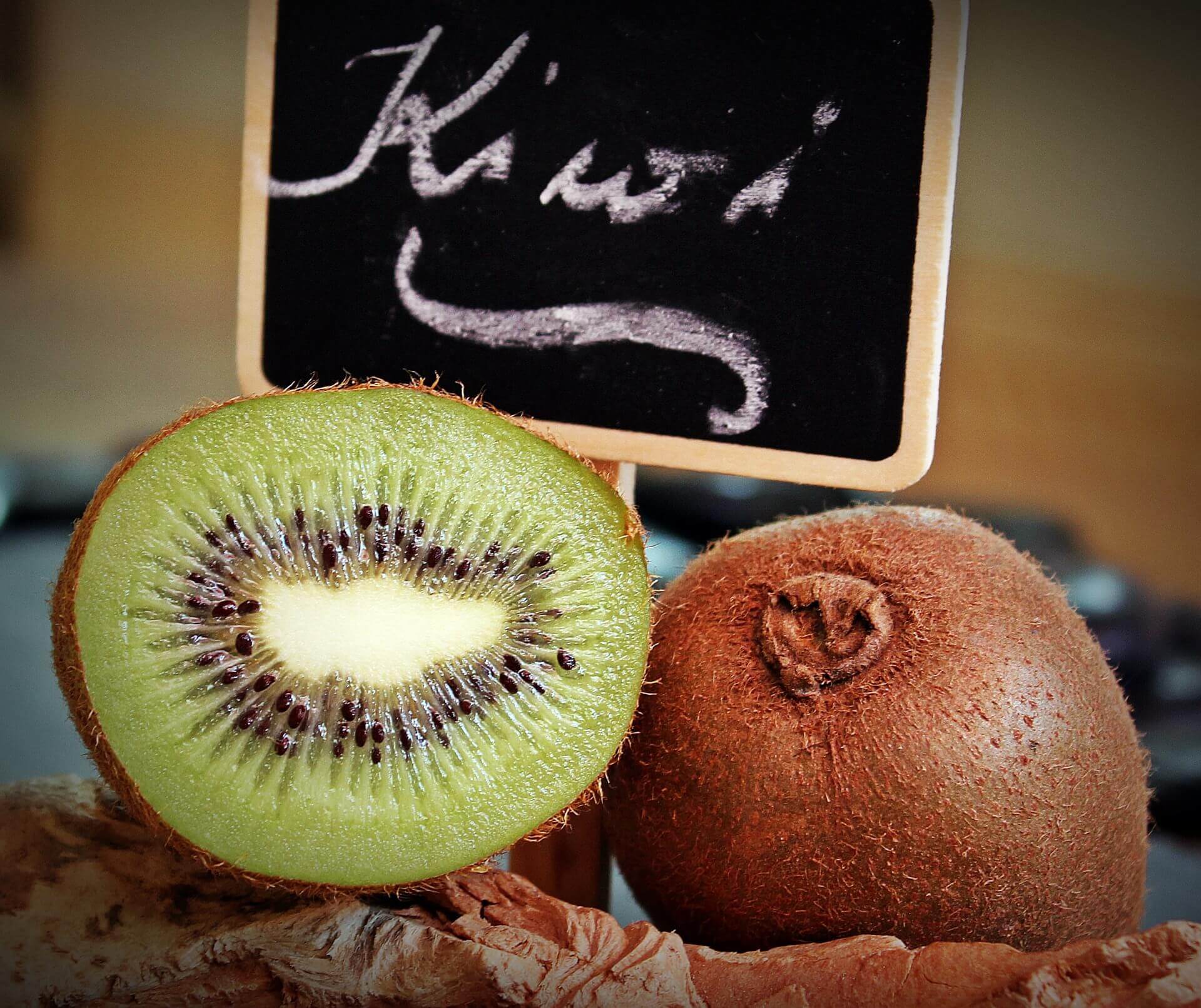 przekrojone kiwi