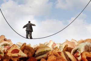 Uzależnienie od jedzenia – jak je pokonać i rozpocząć dietę?