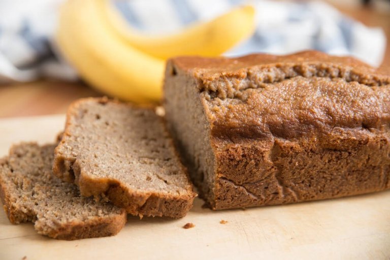 Chleb bananowy - przepis fit na zdrowy i smaczny chleb