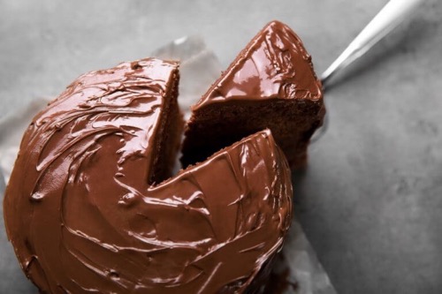 Ciasto czekoladowe – wypróbuj te dwa znakomite przepisy!