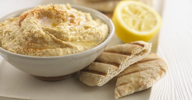 Hummus w misce