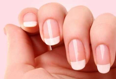 Półhybryda do paznokci – najnowszy trend w manicure