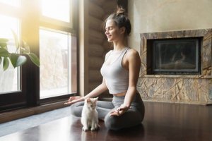 Korzyści z uprawiania jogi – medytacja zmienia wiele