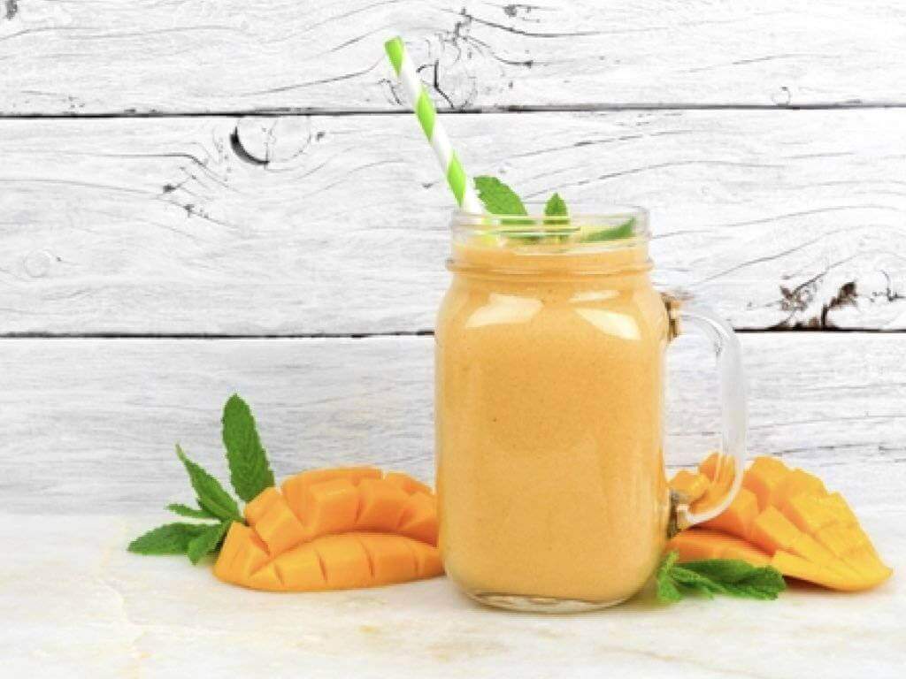 Smoothie z mango i mięty