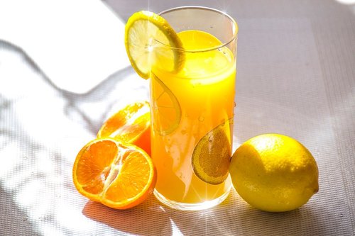 Koktajl pomarańczowy.