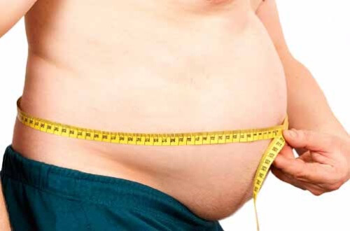 Operację zmniejszenie żołądka zaleca się osobom otyłym.