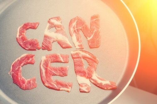 Rak a spożywanie mięsa - co mówi WHO o tej zależności?