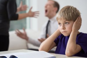 Domowe awantury - jak wpływają na dzieci?