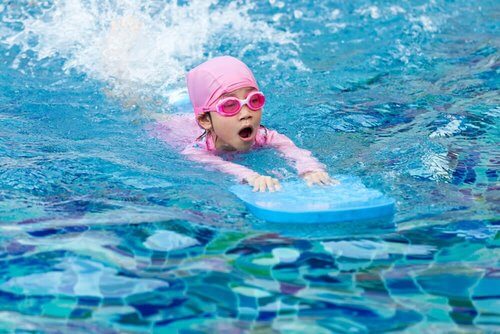 Nauka pływania u dzieci – najlepsze wskazówki