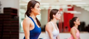 Pozycja kobry w jodze - jej wpływ na ciało