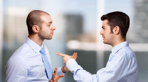 Wielu z nas zrzuca odpowiedzialność za własne samopoczucie na innych.