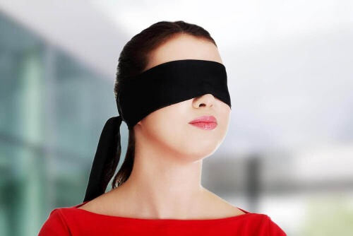 Wiele osób wypiera ze świadomości to, czego nie może lub też nie chce zaakceptować.