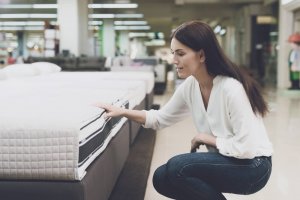 Dobry materac - jaki wybrać dla zdrowia i odpoczynku?