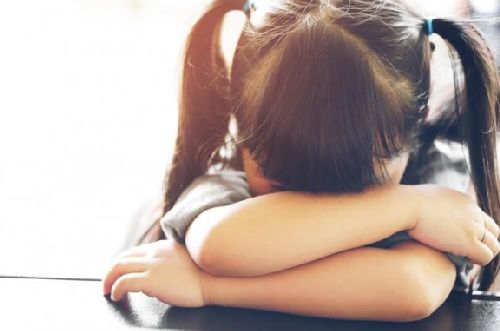 Zmęczenie nauką – jak pomóc swojemu dziecku?