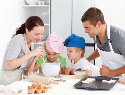 Rodzinną przygodę z gotowaniem i pieczeniem warto zacząć od prostego i szybkiego przepisu.