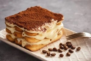 Włoskie tiramisu - najlepszy domowy deser!