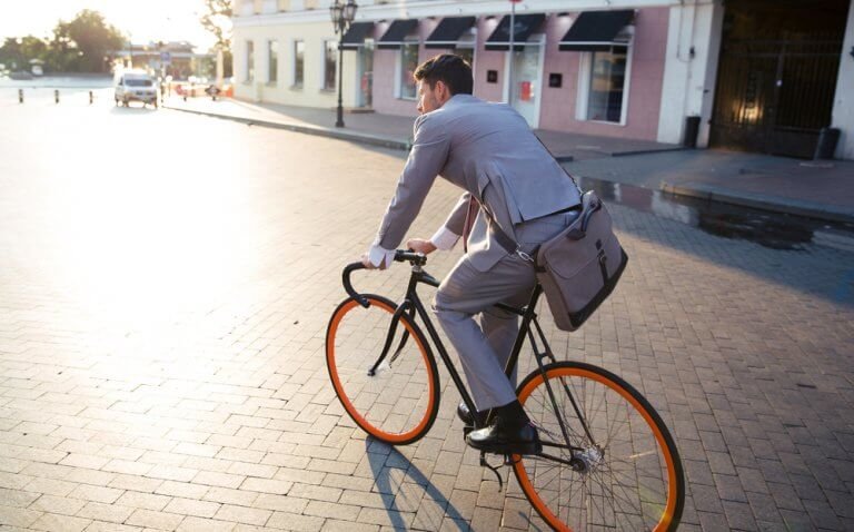 Jazda na rowerze do pracy zmniejsza stres