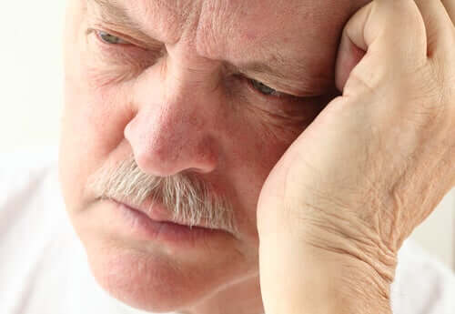 starszy człowiek demencja starcza