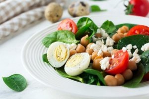 Dieta owowegetariańska - na czym polega?