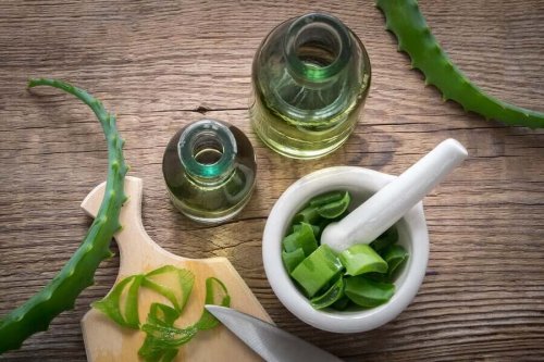 jędrne powieki i aloes krojony