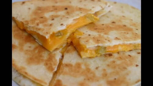 Grillowana quesadilla z mango to wegetariańskie przekąski