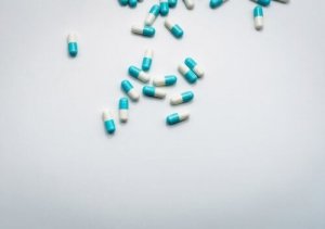 Antybiotyki o szerokim spektrum działania - poznaj najważniejsze z nich