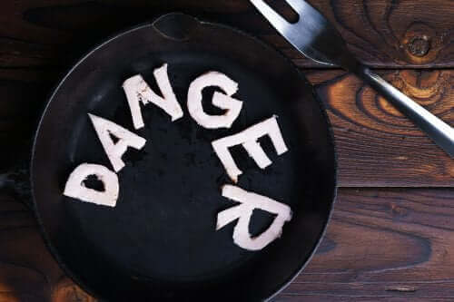 Niebezpieczne diety i typowe dla nich symptomy ostrzegawcze