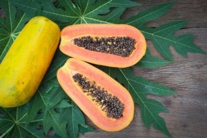 Melonowiec właściwy, czyli papaja - poznaj 6 korzyści dla zdrowia