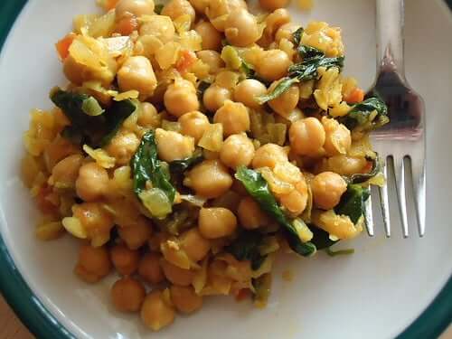 Pyszne curry z ciecierzycy