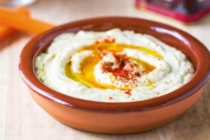 Hummus z ciecierzycy z papryką - poznaj ten wspaniały przepis!