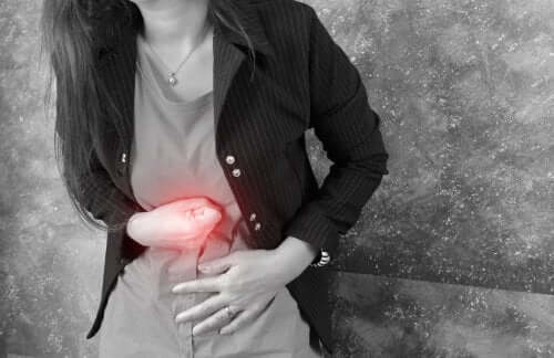 Ostre zapalenie trzustki: poznaj podstawowe objawy, przyczyny i leczenie