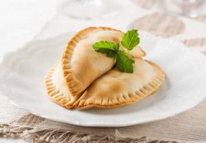 Wegańskie empanadas – dwa pyszne przepisy
