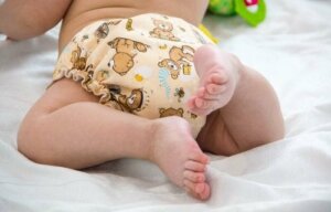 Pieluchy z tkaniny - czy wiesz, jakie mają wady i zalety?