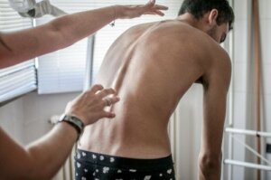 Skolioza u dzieci: co należy wiedzieć?