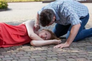 Utrata przytomności: dlaczego tak się dzieje?