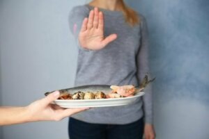 Różnice między alergią, nietolerancją, awersją i zatruciem pokarmowym