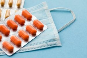Ibuprofen i koronawirus - niebezpieczna kombinacja?