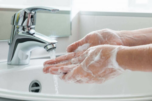 Mycie rąk podczas pandemii